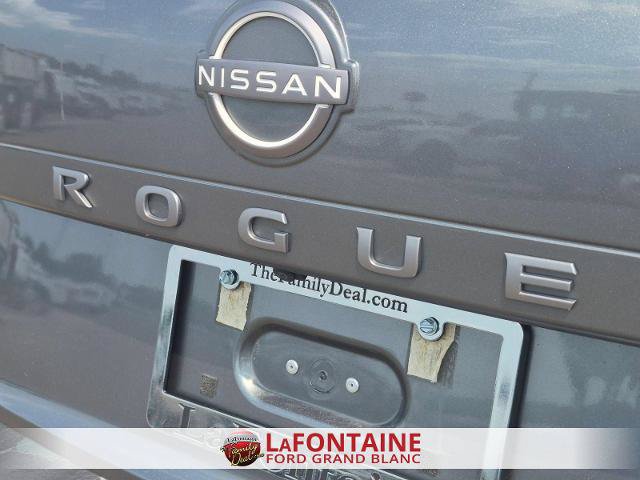 Used 2024 Nissan Rogue SV AWD/4WD image 10