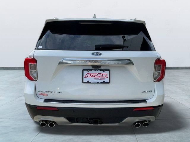 Certified 2024 Ford Explorer Platinum w/ Technology Package AWD/4WD image 6