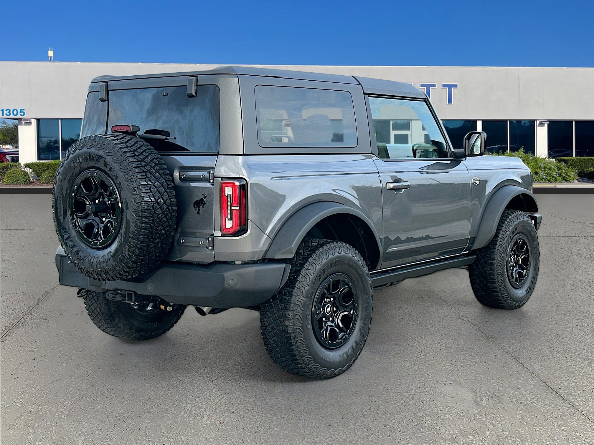 Certified 2021 Ford Bronco Wildtrak image 5