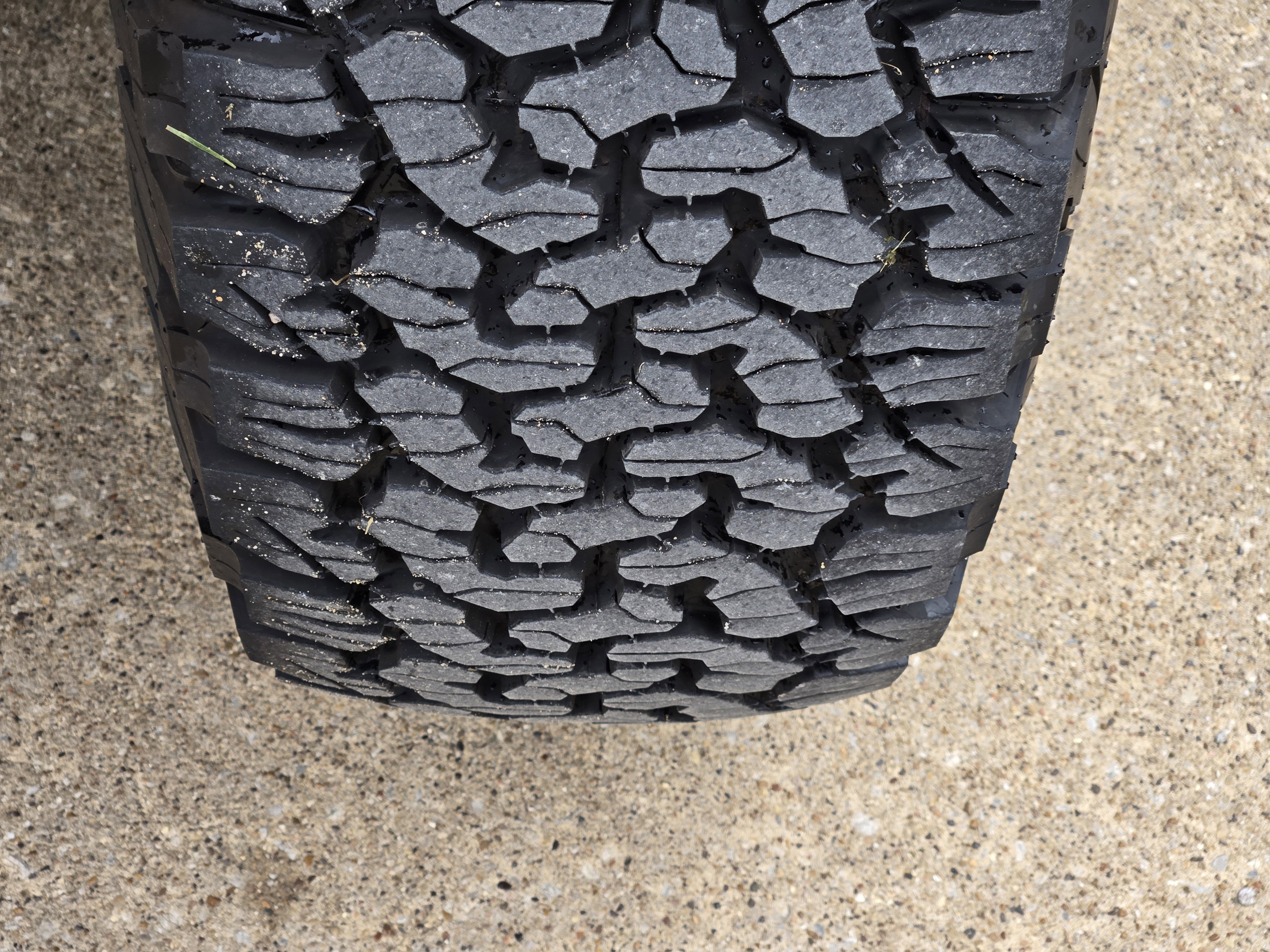 Used 2025 Jeep Wrangler Unlimited Rubicon w/ Safety Group AWD/4WD image 11