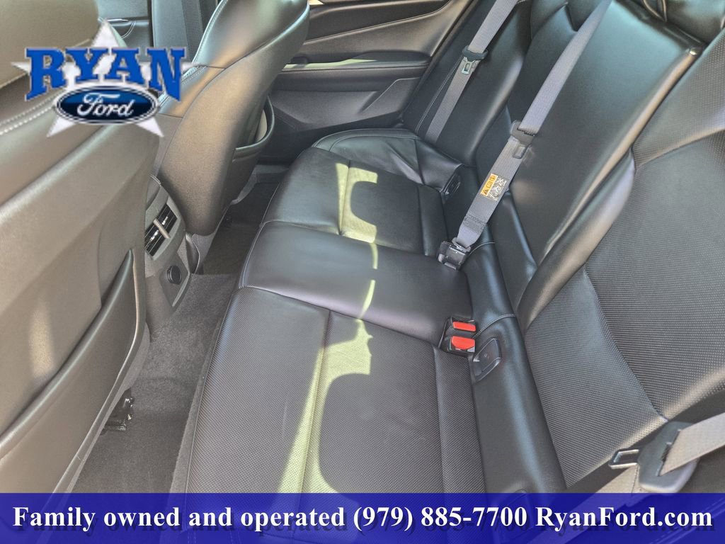 Used 2021 Cadillac CT4 Premium Luxury RWD image 20