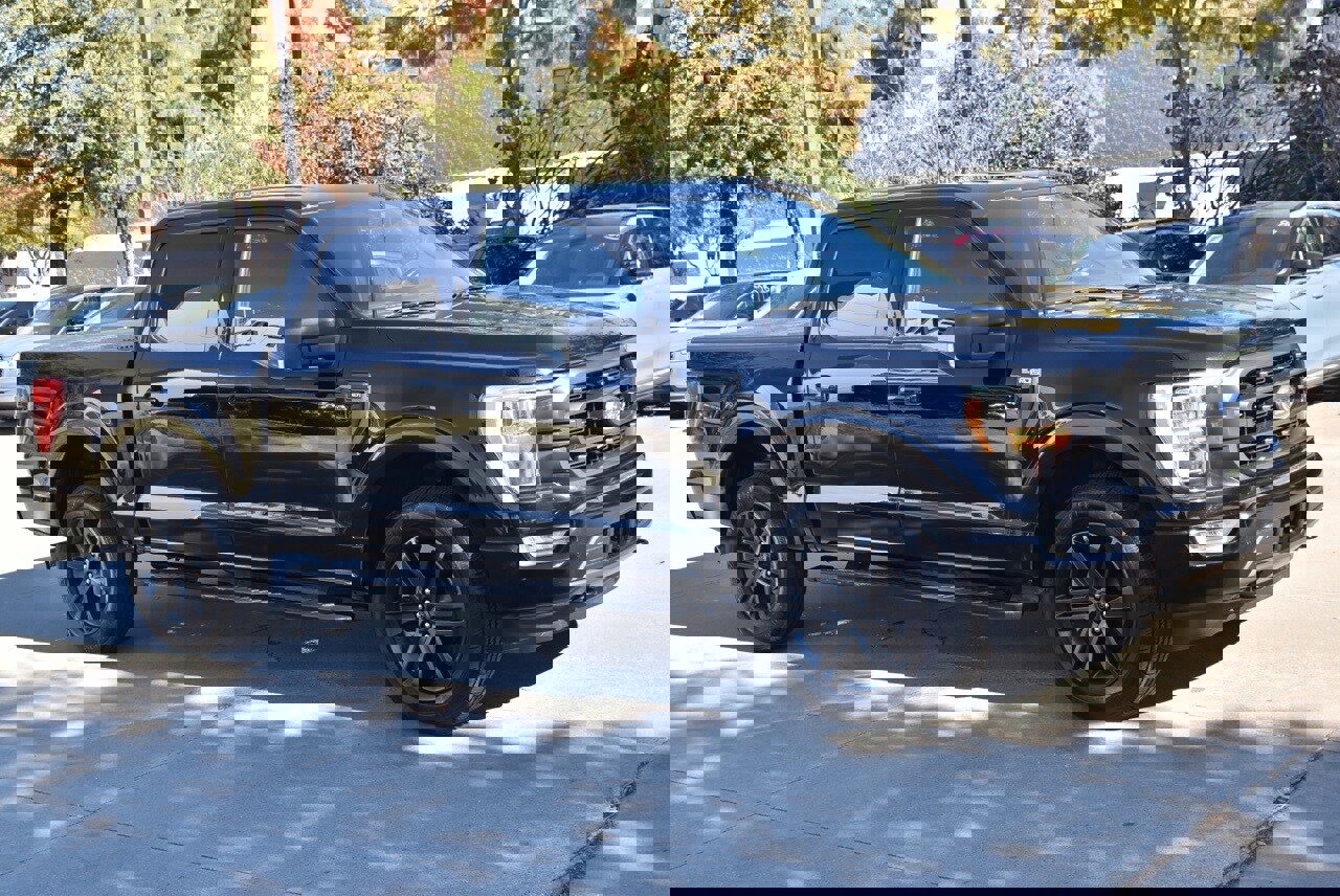 Certified 2022 Ford F150 XLT w/ Equipment Group 302A High image 5