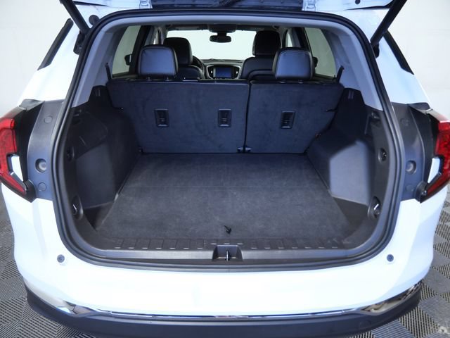 Used 2024 GMC Terrain SLT AWD/4WD image 9