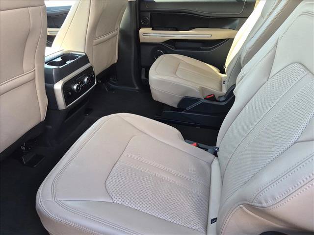 Certified 2024 Ford Expedition Max Limited AWD/4WD image 21