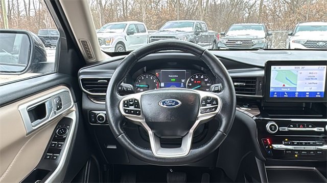 Certified 2023 Ford Explorer Limited w/ Hybrid Equipment Group 310A image 14