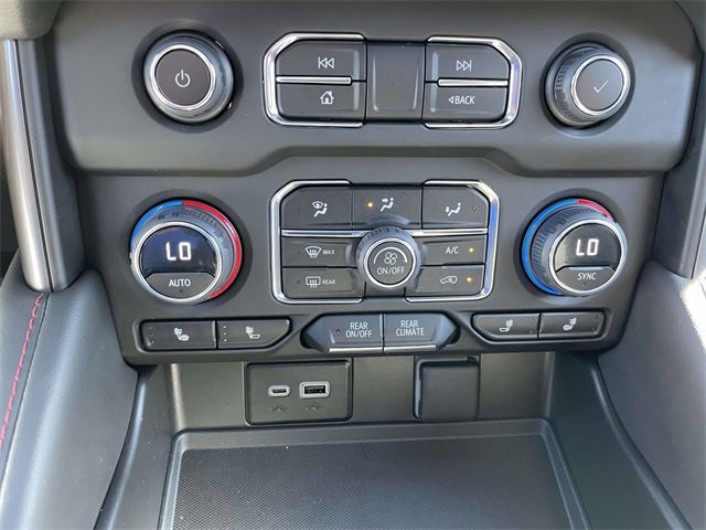 Used 2023 Chevrolet Suburban RST w/ Sport Performance Package image 24