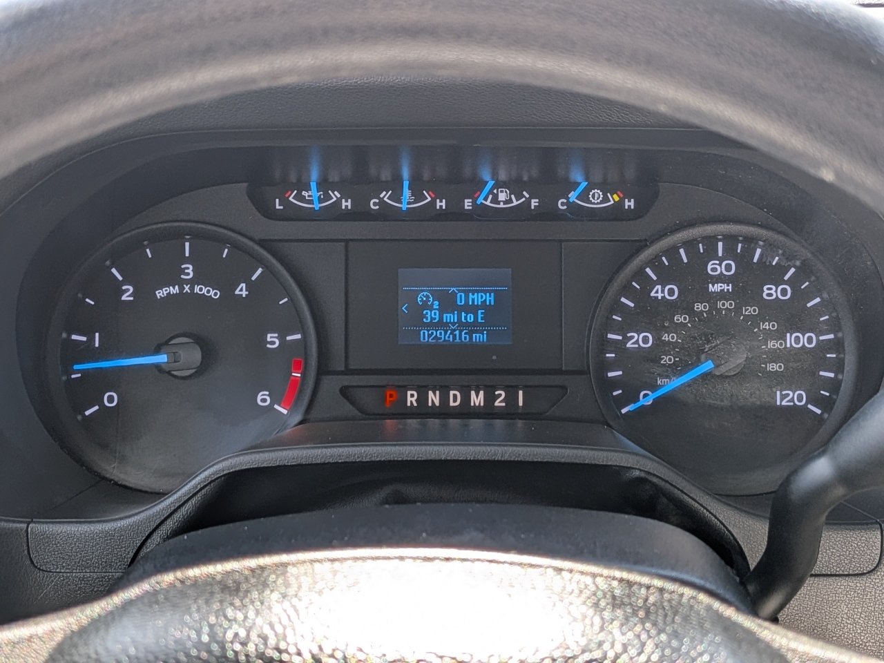 Certified 2022 Ford E-450 and Econoline 450 Super Duty w/ Power Windows & Locks Group RWD image 29