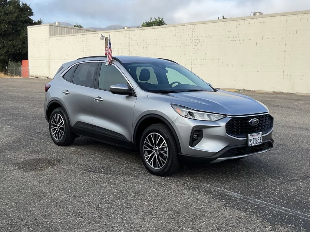 Certified 2024 Ford Escape SE FWD image 8