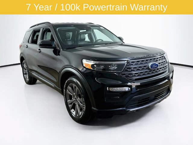 Certified 2022 Ford Explorer XLT w/ Equipment Group 202A AWD/4WD image 1