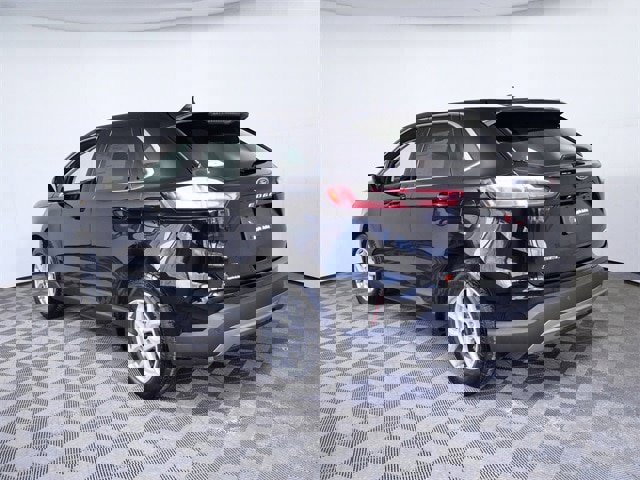 Certified 2024 Ford Edge SEL w/ Convenience Package image 2