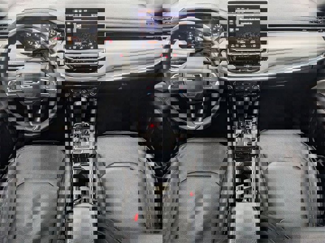 Used 2023 Jeep Compass Limited image 27