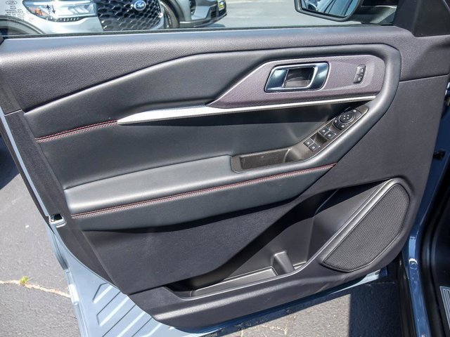 Certified 2025 Ford Explorer ST-Line image 26
