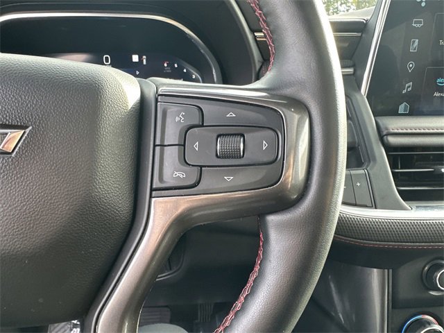 Used 2023 Chevrolet Suburban RST w/ Sport Performance Package image 30