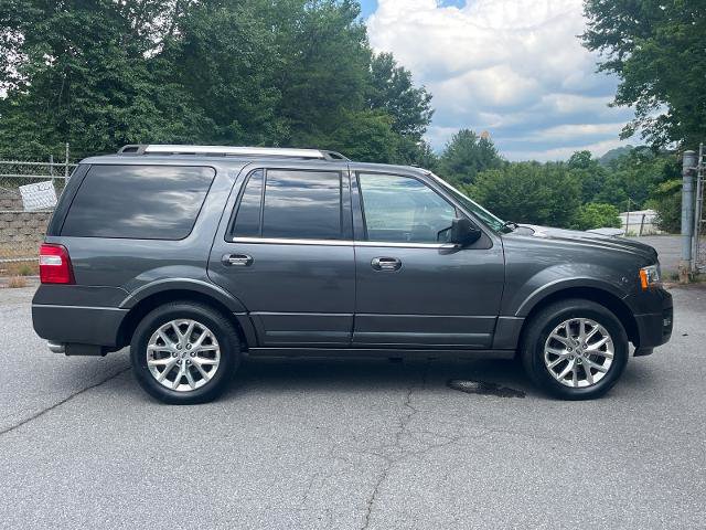 Certified 2017 Ford Expedition Limited w/ Equipment Group 301A AWD/4WD image 2