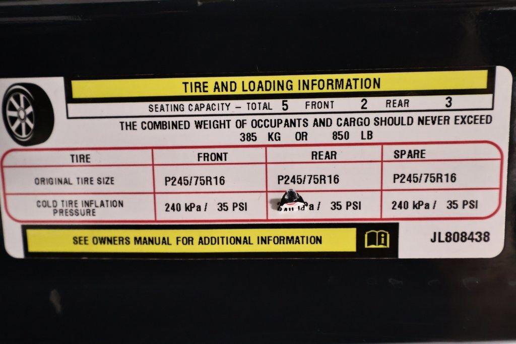 Used 2018 Jeep Wrangler Unlimited Sport image 36