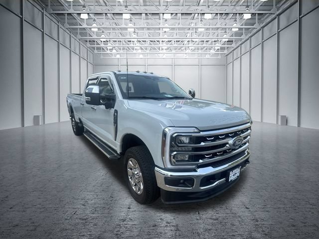 Certified 2026 Ford F350 Lariat w/ Lariat Premium Package AWD/4WD image 5