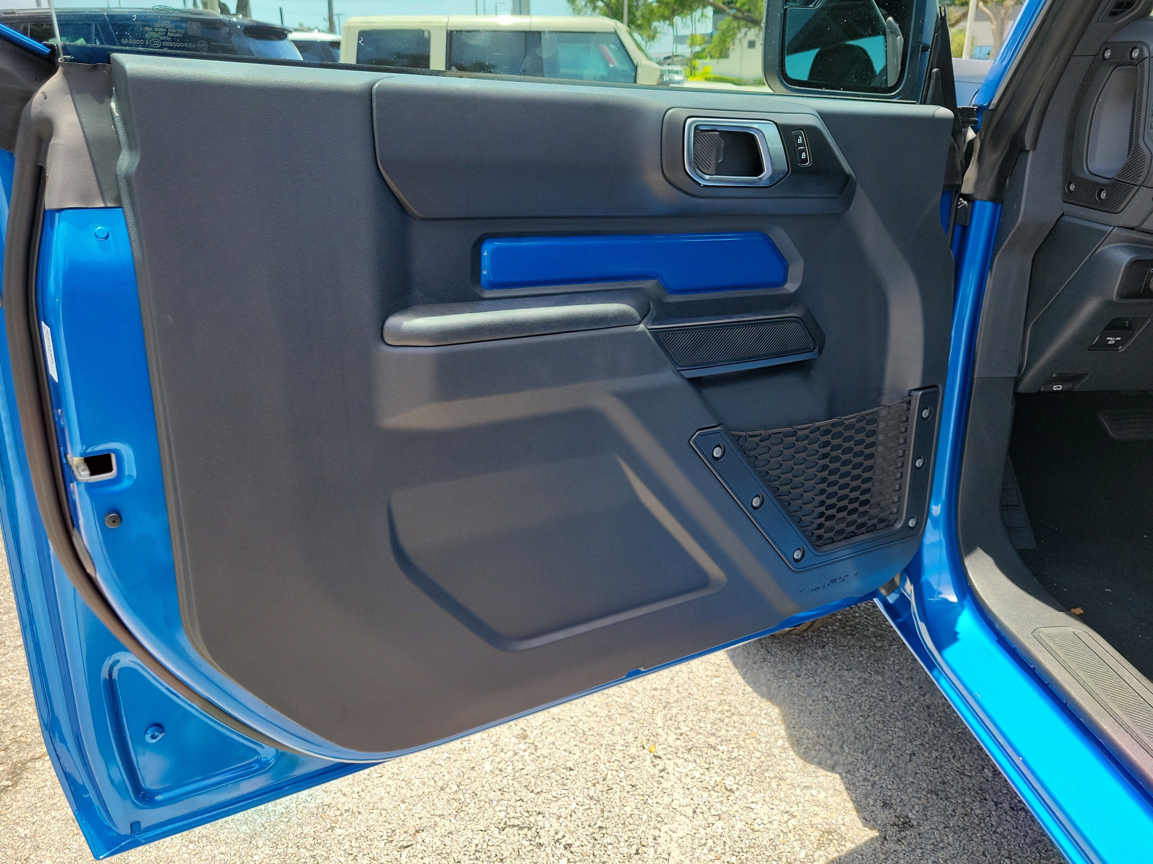 Certified 2025 Ford Bronco 2-Door AWD/4WD image 12