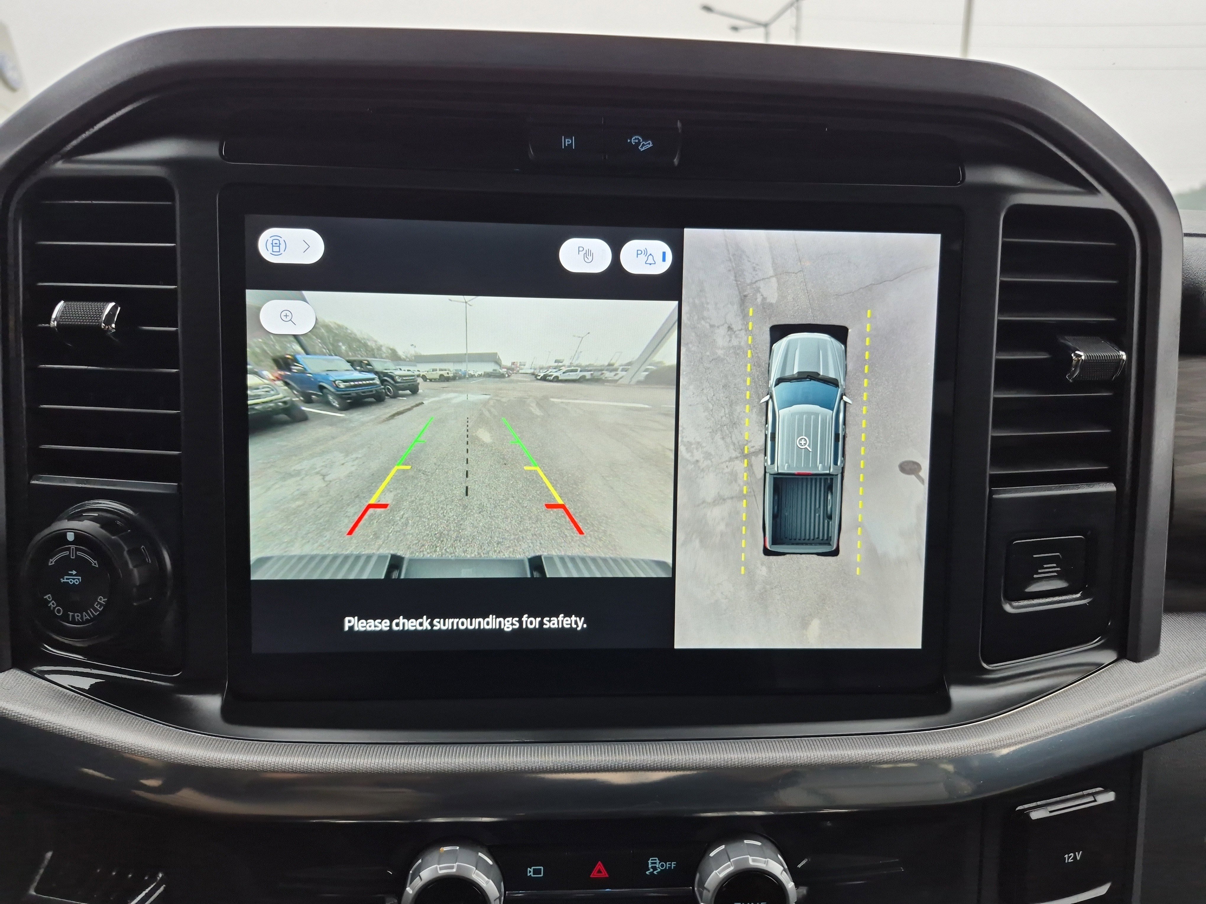 Certified 2025 Ford F150 Lariat w/ Equipment Group 501A Mid image 44