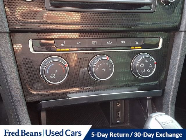 Used 2017 Volkswagen GTI SE image 25