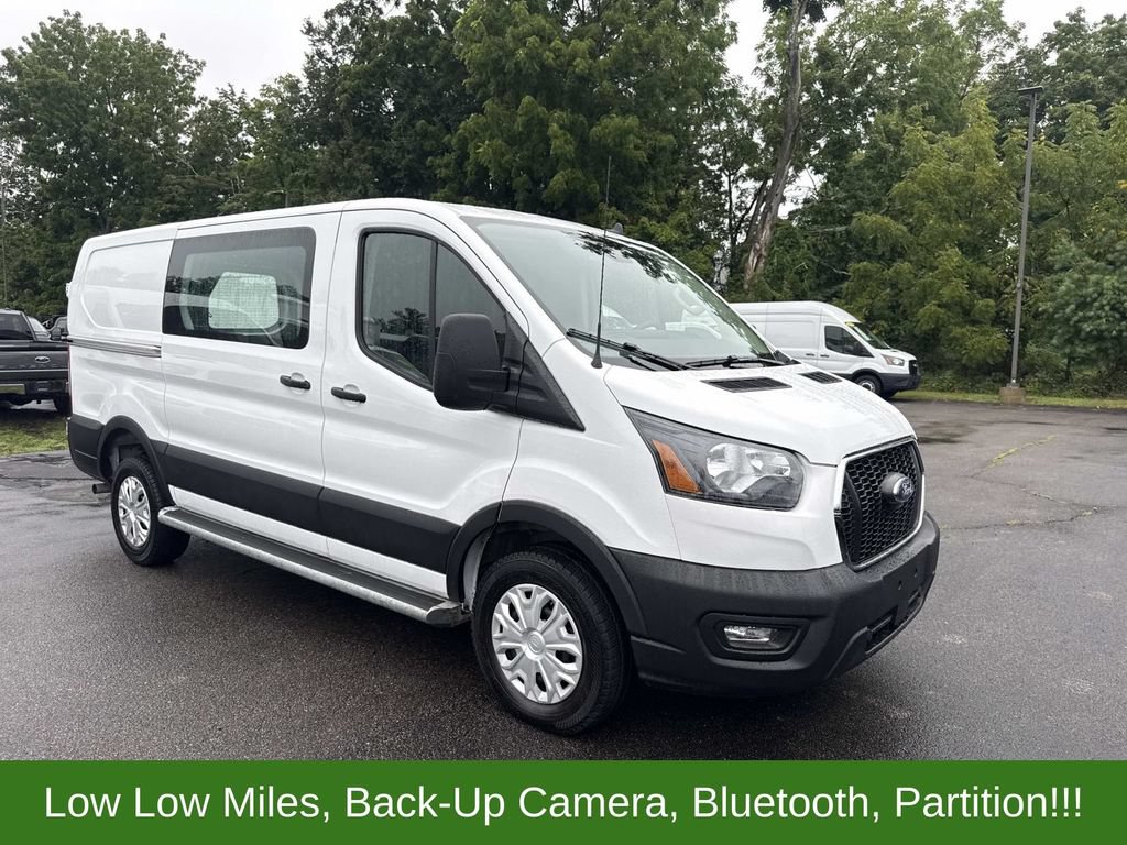 Certified 2025 Ford Transit 250 Low Roof w/ Exterior Upgrade Package RWD image 9