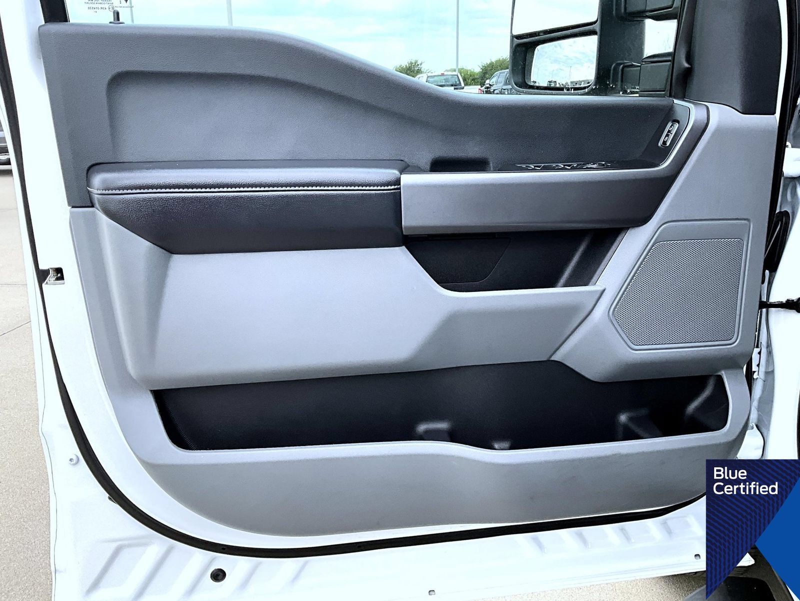 Certified 2025 Ford F250 XLT AWD/4WD image 9