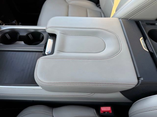 Certified 2025 Ford Expedition Max Active image 24