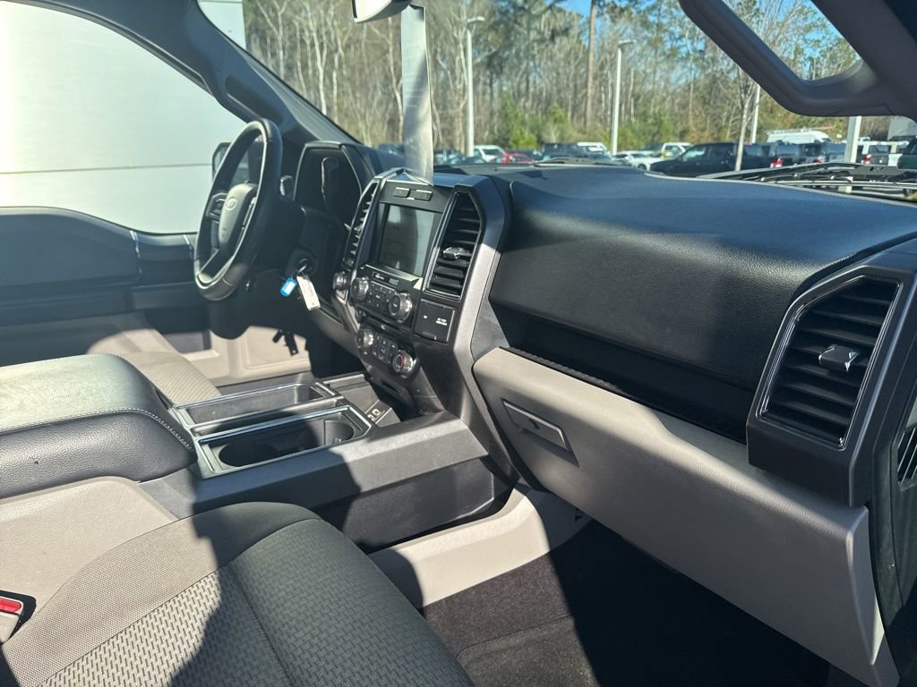 Certified 2017 Ford F150 XLT w/ Equipment Group 302A Luxury image 33