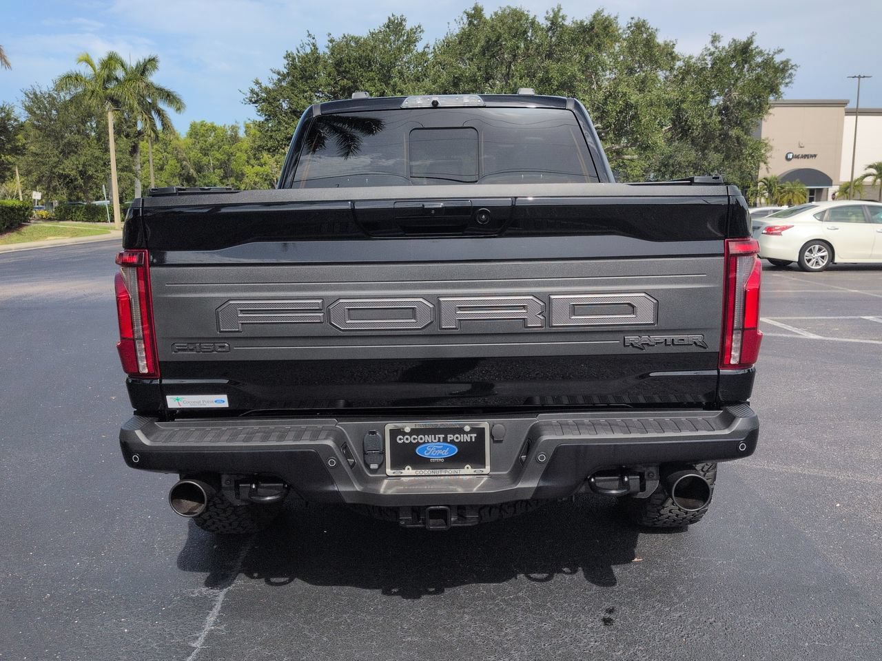 Certified 2025 Ford F150 Raptor AWD/4WD image 5