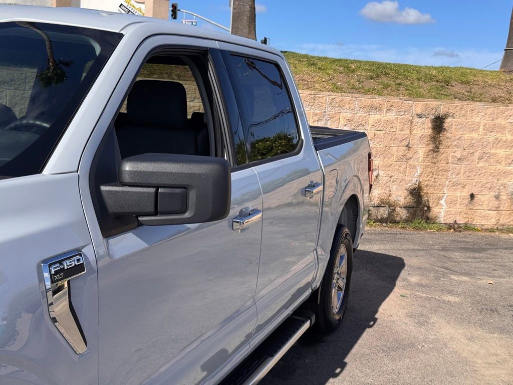 Certified 2025 Ford F150 XLT w/ Equipment Group 301A Standard RWD image 9