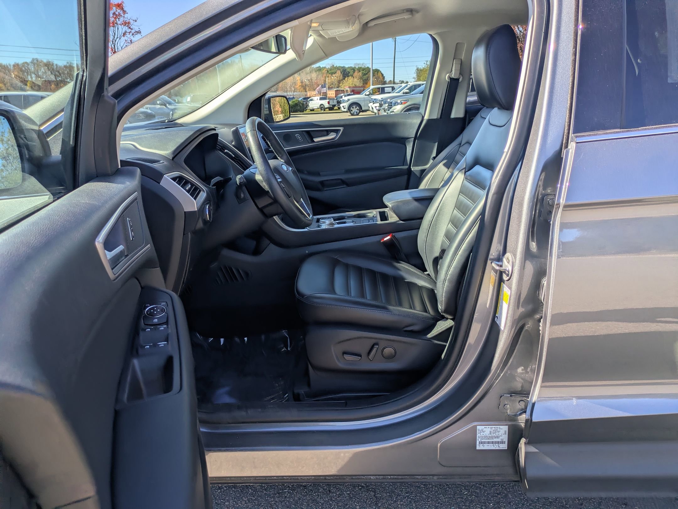 Certified 2024 Ford Edge SEL image 16