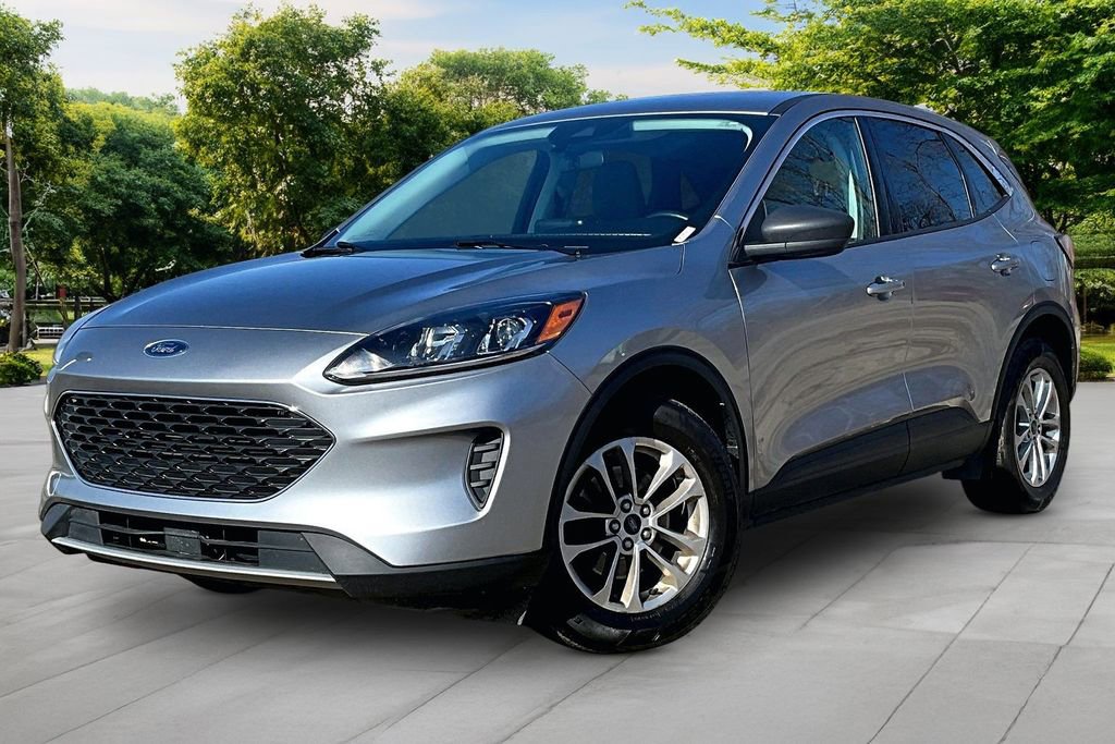Certified 2022 Ford Escape SE w/ Cold Weather Package FWD image 11