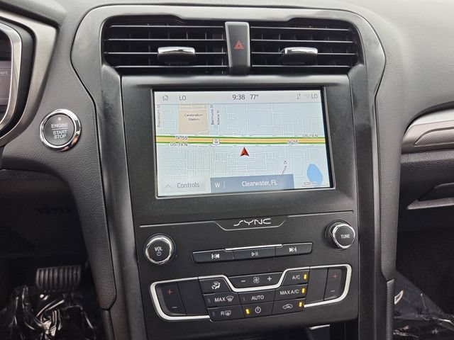 Certified 2020 Ford Fusion SE w/ Equipment Group 151A FWD image 25