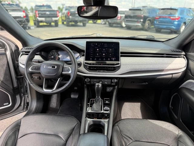 Used 2023 Jeep Compass Latitude w/ Sun and Sound Group AWD/4WD video 2