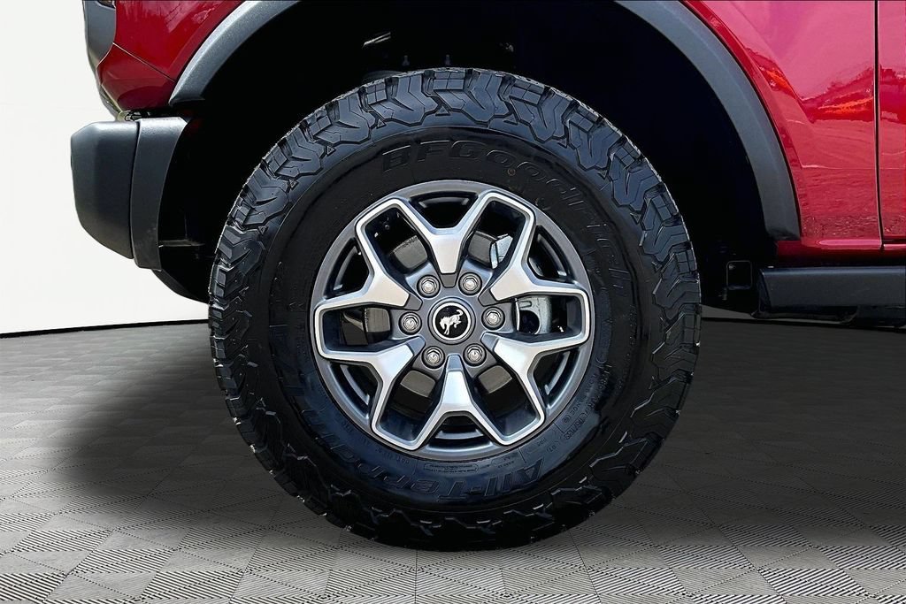 Certified 2025 Ford Bronco Badlands AWD/4WD image 9