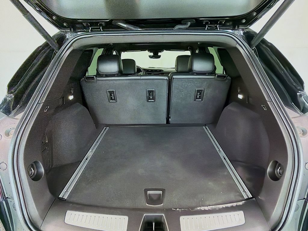 Used 2023 Cadillac XT5 Premium Luxury w/ Technology Package FWD image 31