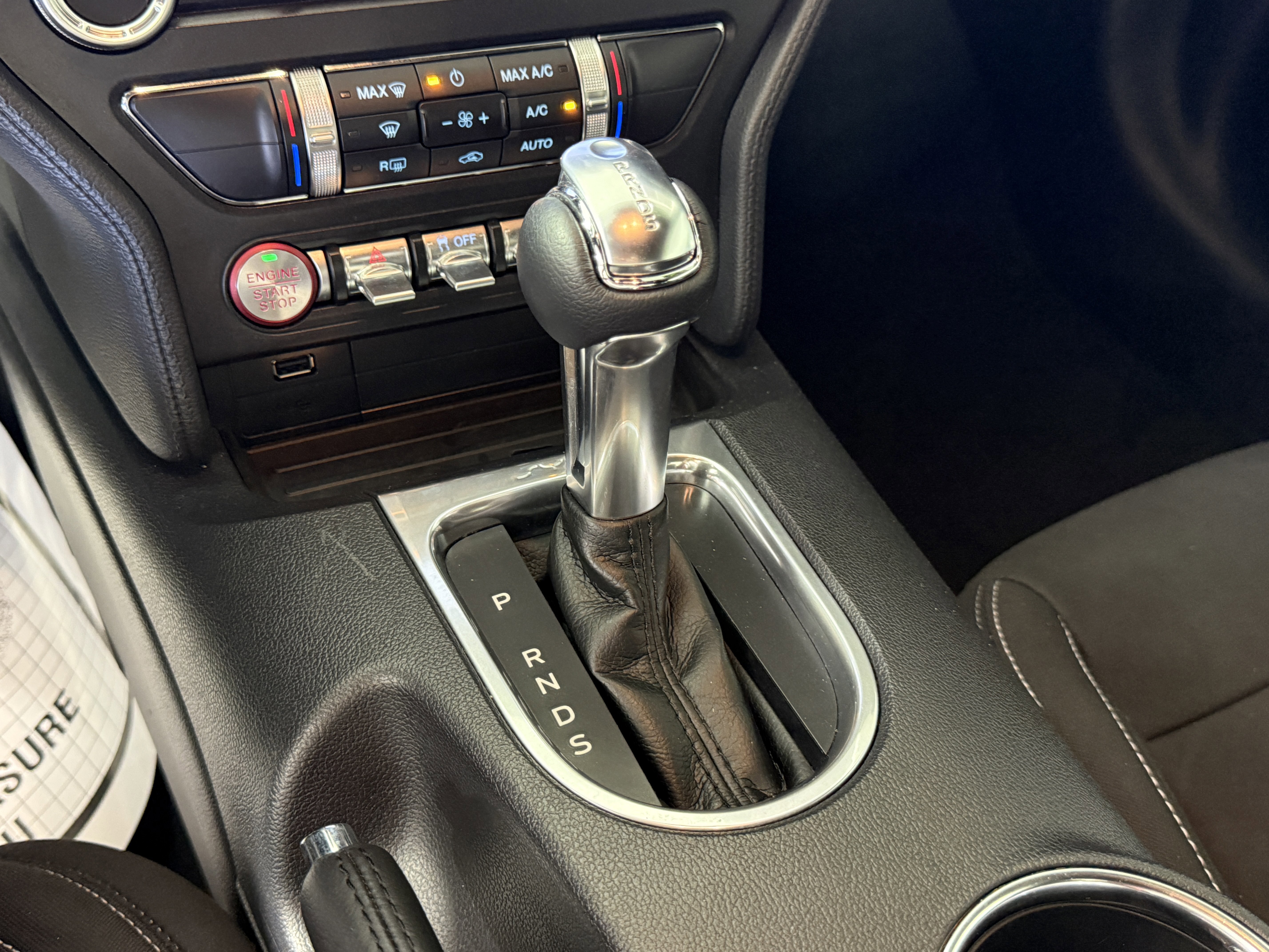 Certified 2022 Ford Mustang Coupe w/ Equipment Group 101A image 21