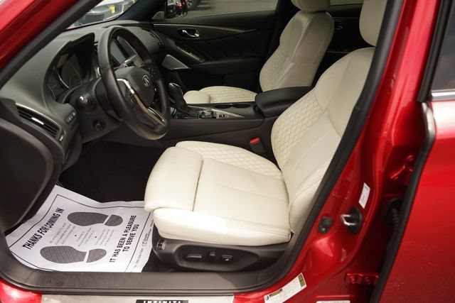 Used 2022 INFINITI Q50 Red Sport 400 w/ Carbon Fiber Package AWD/4WD image 9