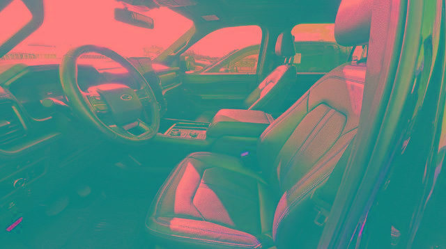 Certified 2023 Ford Expedition Max Limited image 3