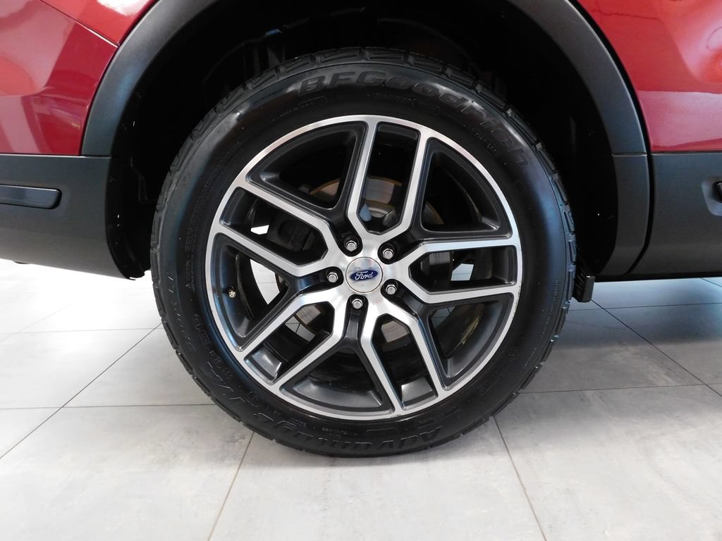 Certified 2019 Ford Explorer Sport w/ Equipment Group 401A AWD/4WD image 10