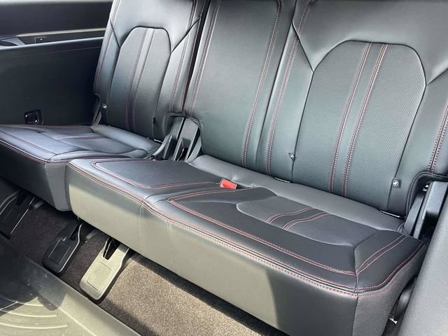 Certified 2022 Ford Expedition Max Limited RWD image 6