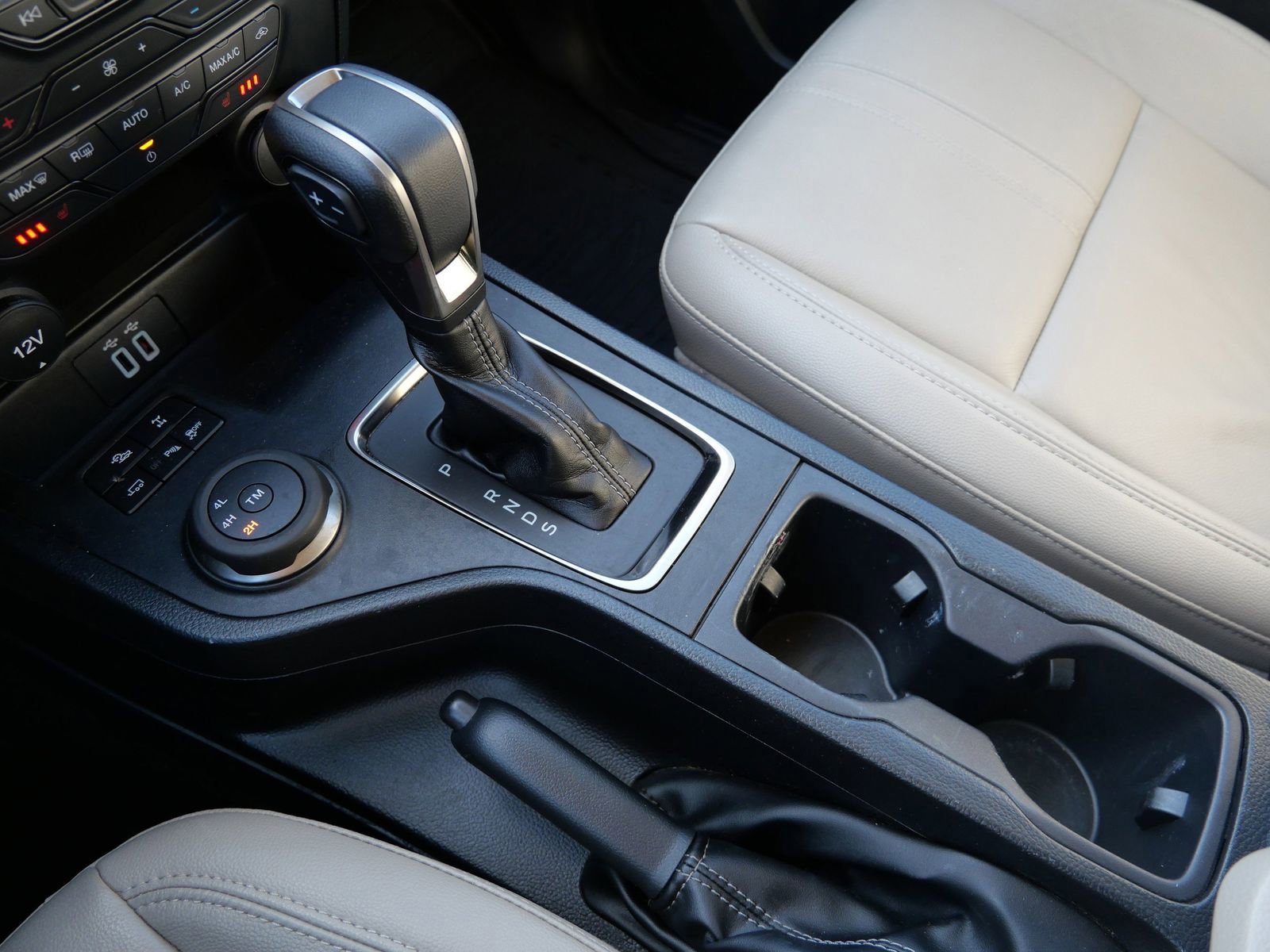 Certified 2022 Ford Ranger Lariat w/ Equipment Group 501A High image 21