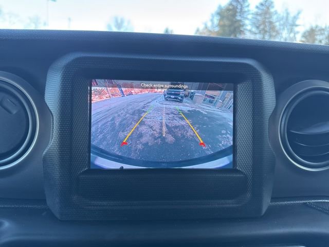 Used 2019 Jeep Wrangler Sport S image 26