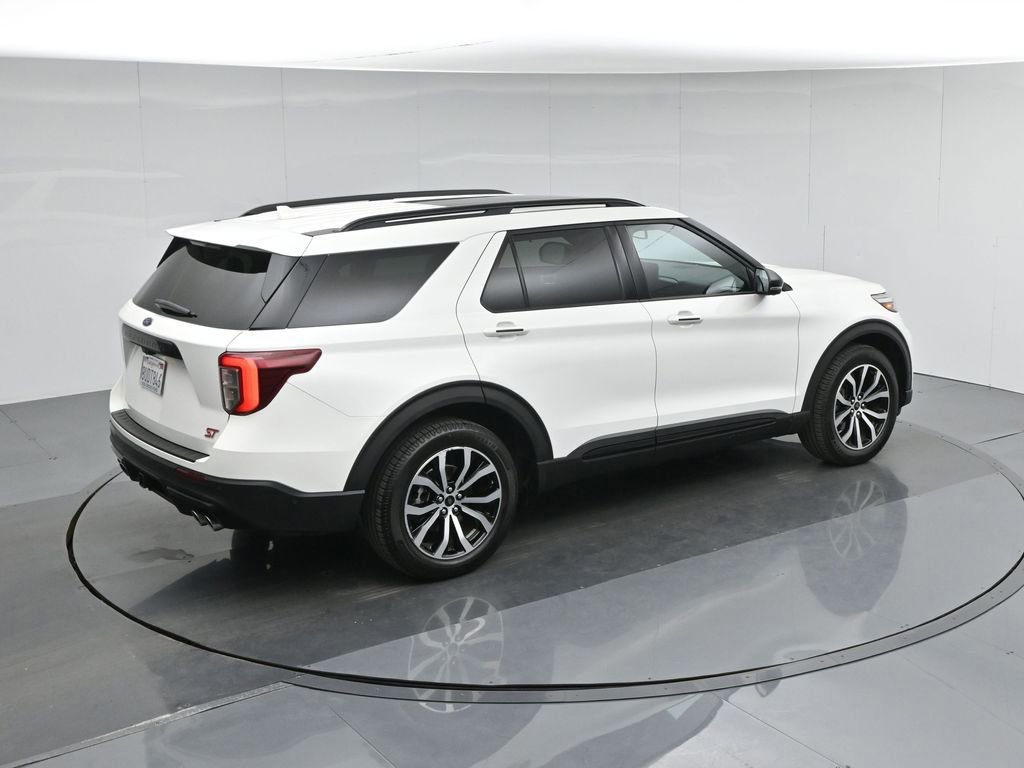 Certified 2020 Ford Explorer ST w/ Premium Technology Package image 12