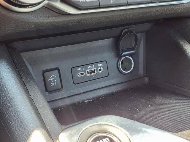 Used 2025 Nissan Sentra SV FWD image 9