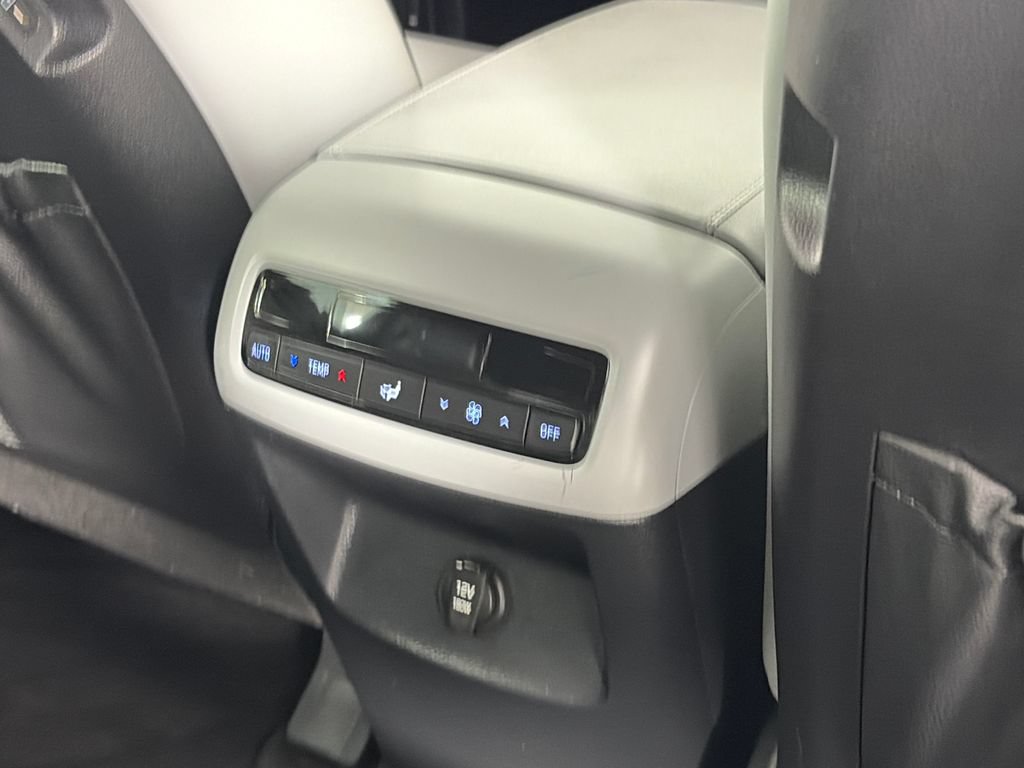 Used 2025 Hyundai Palisade SEL AWD/4WD image 29