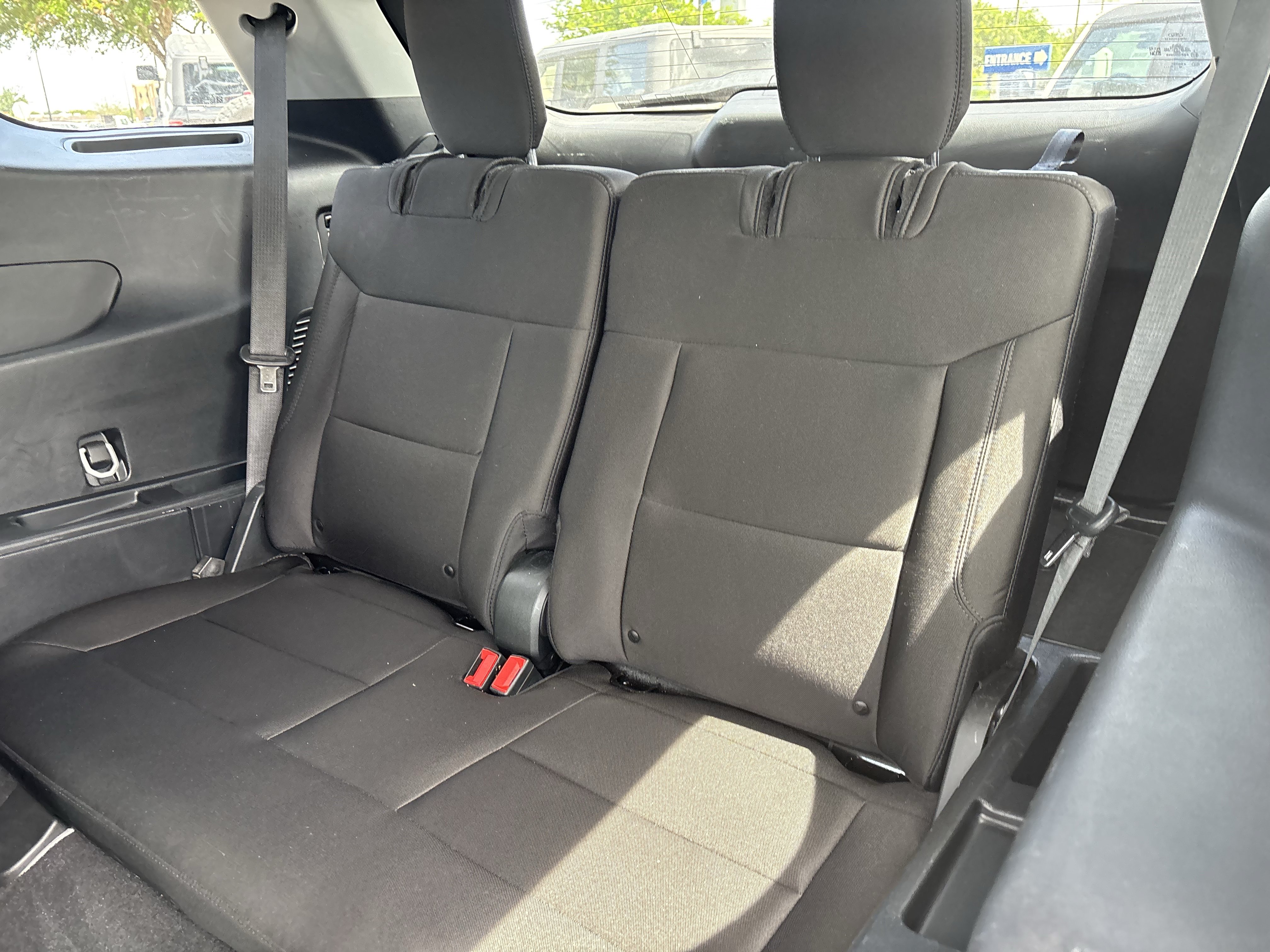 Certified 2023 Ford Explorer XLT RWD image 19