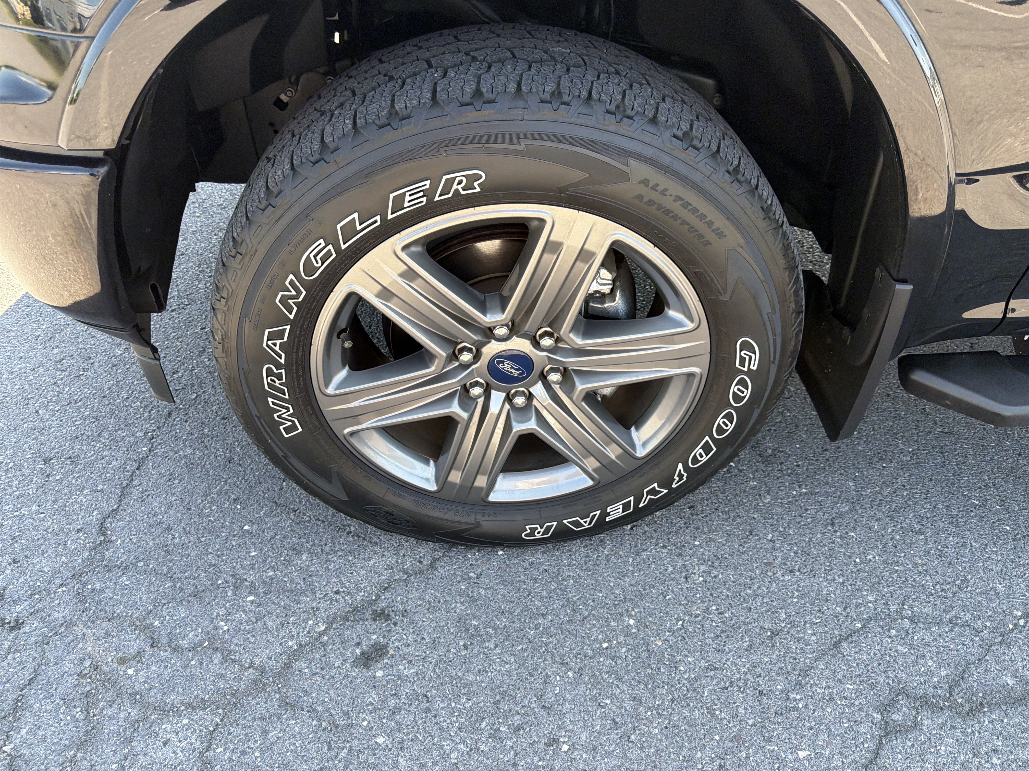Certified 2020 Ford F150 XLT w/ Equipment Group 302A Luxury AWD/4WD image 11