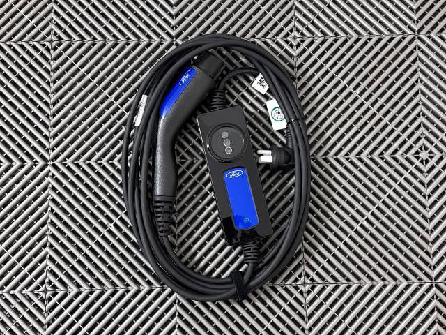 Certified 2022 Ford Escape SE w/ Cold Weather Package image 16