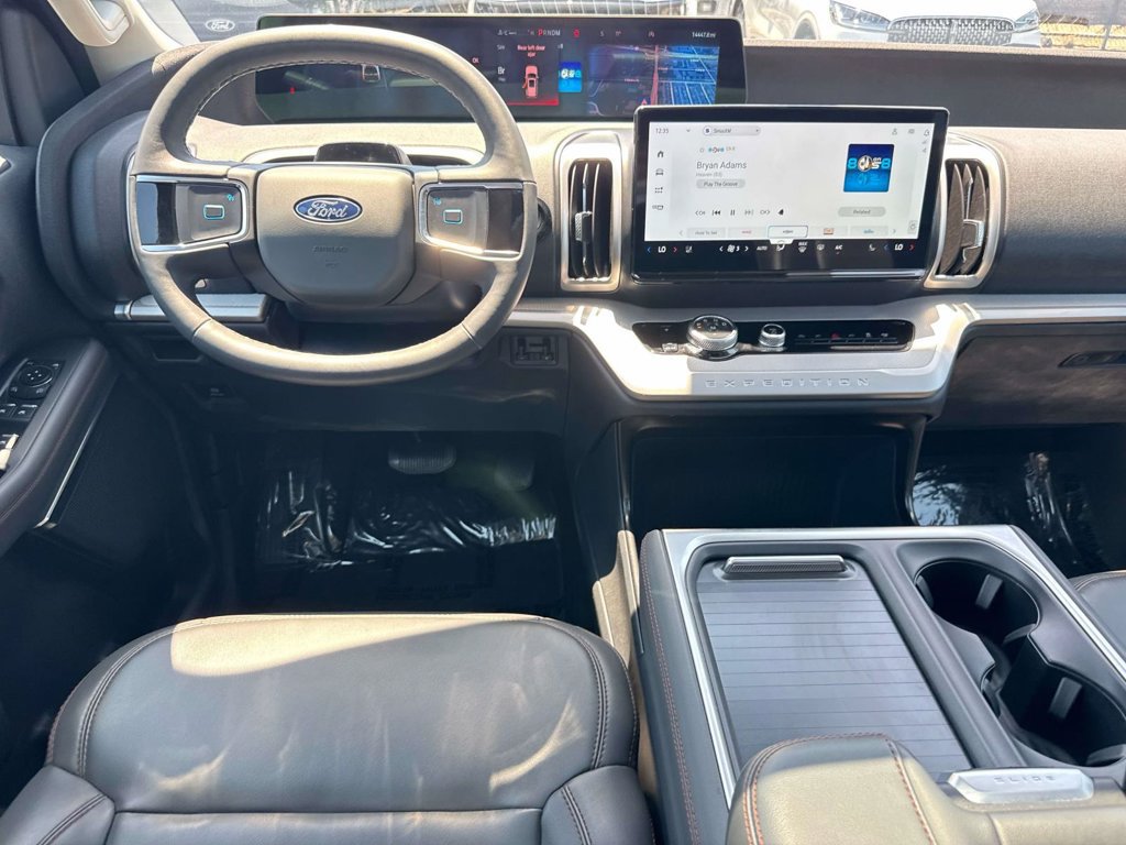 Certified 2025 Ford Expedition Active RWD image 16