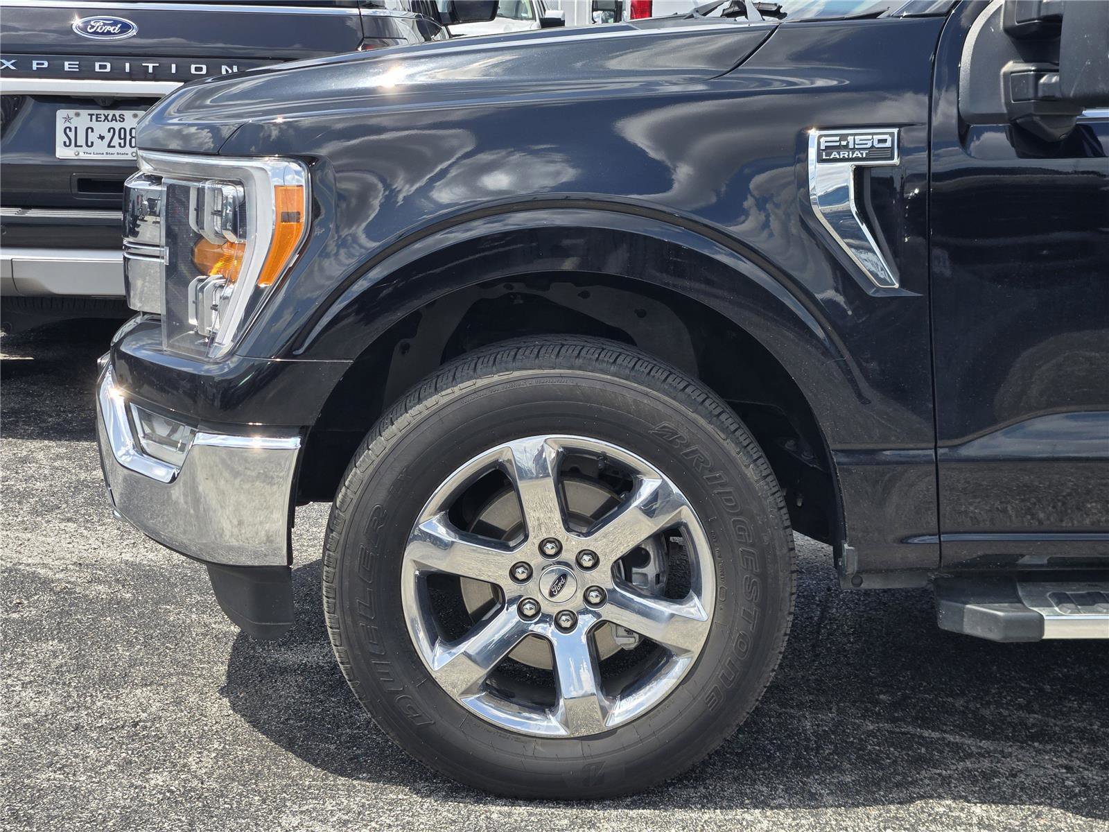 Certified 2022 Ford F150 Lariat AWD/4WD image 9